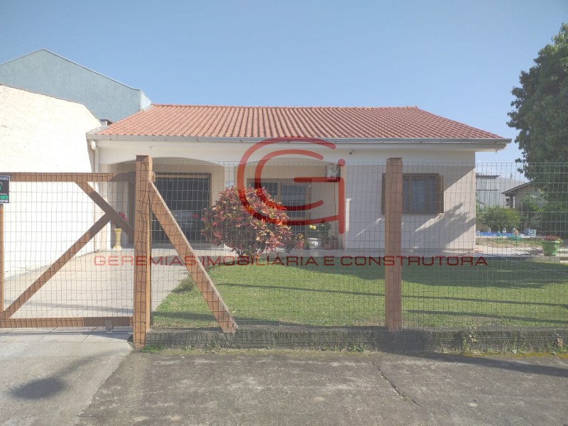 Casa em Noiva do Mar com 2 terrenos, Xangri-lá/RS.